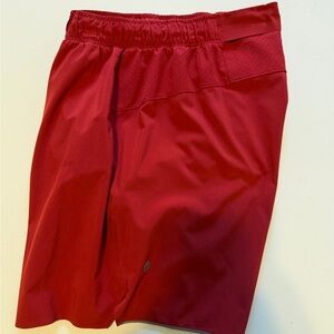 lululemon athletica Men's Crimson Athletic Shorts